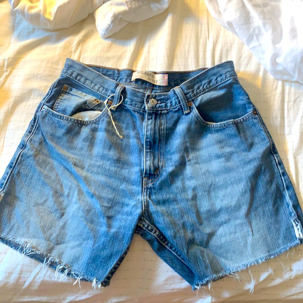 Levi’s denim shorts